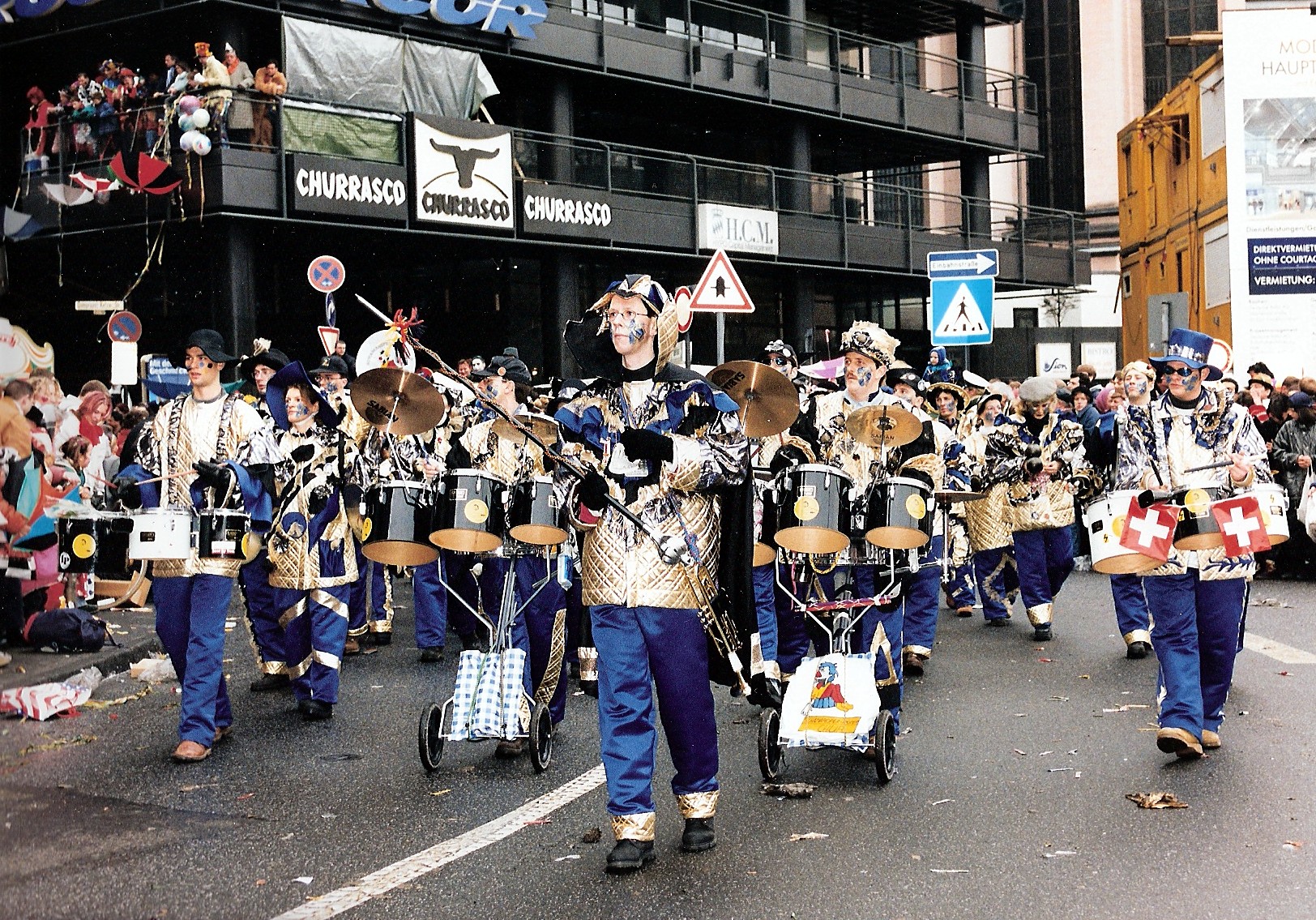 Goldigi Ziita (1999 - 2000)